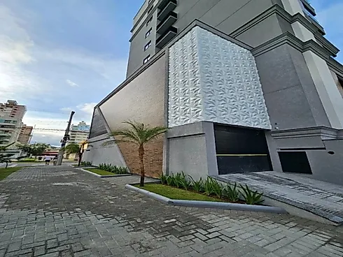 Apartamento 3 Quartos com 2 Suítes e 112m² - Meia Praia - Foto 40