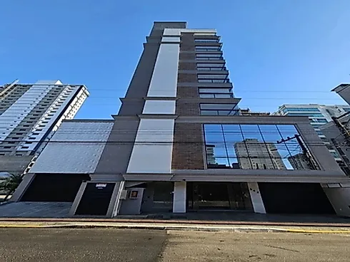 Apartamento 3 Quartos com 2 Suítes e 112m² - Meia Praia - Foto 42