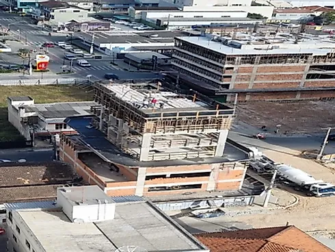 Apartamento 3 Quartos com 2 Suítes e 112m² - Meia Praia - Foto 11