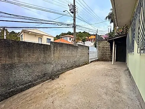 Casa em Roçado, São José