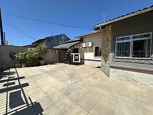 Casa em Madri, Palhoça