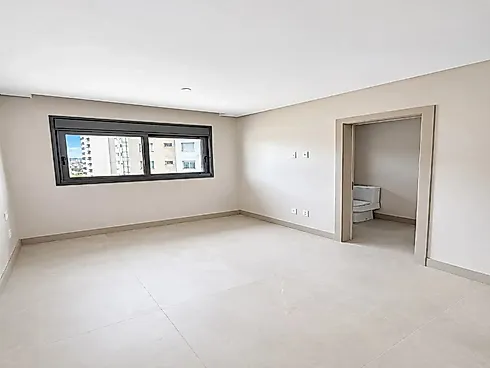 Apartamento Luxuoso Recém Entregue com 4 Suítes na Barra Sul - Foto 13