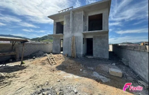 Sobrado geminado em Antonio Carlos, Antônio Carlos