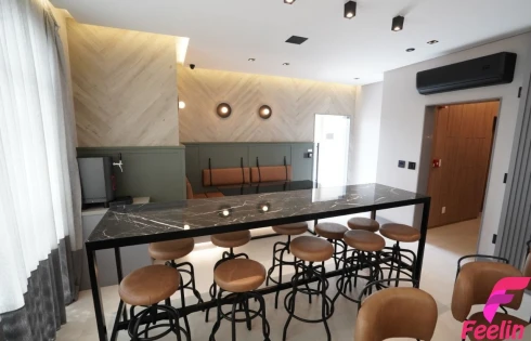 Apartamento em Meia Praia, Itapema