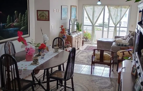 Apartamento em Capoeiras, Florianópolis