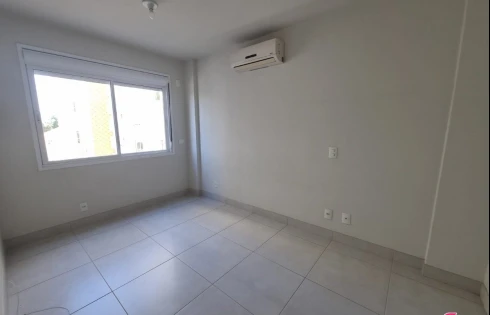 Apartamento 2 Dormitórios no Centro de Florianópolis - Conforto e Lazer Garantidos! - Foto 14