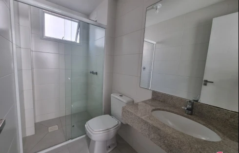 Apartamento 2 Dormitórios no Centro de Florianópolis - Conforto e Lazer Garantidos! - Foto 17