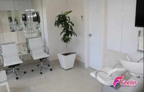 Apartamento 2 Dormitórios no Centro de Florianópolis - Conforto e Lazer Garantidos! - Foto 18