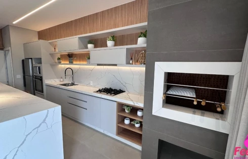 Apartamento em Ingleses do Rio Vermelho, Florianópolis