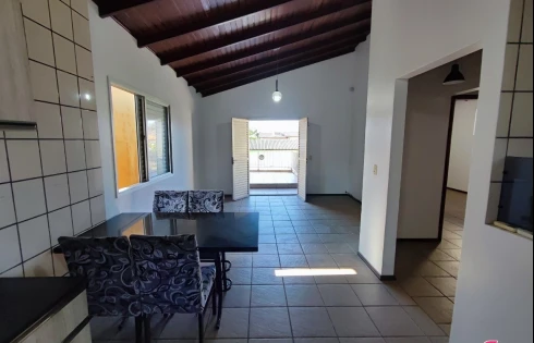 Vende-SE Casa de 2 Pavimentos com 5 Quartos em Ótima Localização na Praia do Santinho - Foto 20