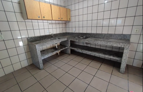 Vende-SE Casa de 2 Pavimentos com 5 Quartos em Ótima Localização na Praia do Santinho - Foto 47