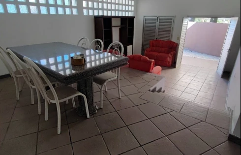 Vende-SE Casa de 2 Pavimentos com 5 Quartos em Ótima Localização na Praia do Santinho - Foto 48