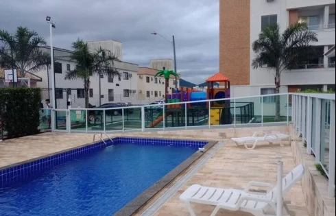 Apartamento com 2 Dormitórios em Condomínio, Quadra de Futebol e Piscina - Foto 6