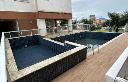 Apartamento em Rio Caveiras, Biguaçu