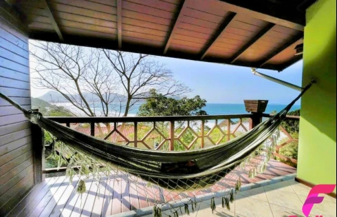 Casa em Pântano do Sul, Florianópolis