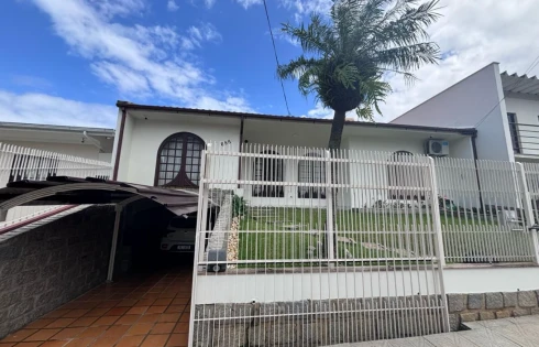 Casa em Barreiros, São José