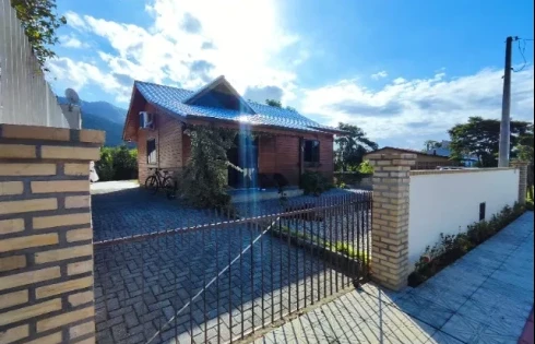 Casa em Praia de Fora, Palhoça