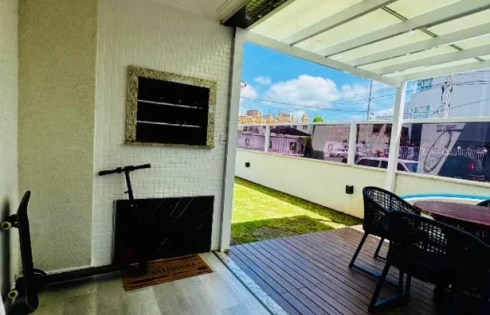 Apartamento em Ingleses do Rio Vermelho, Florianópolis