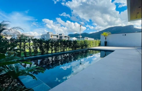 Casa Alto Padrão Fundos Lago no Condomínio Reserva da Pedra. - Foto 22