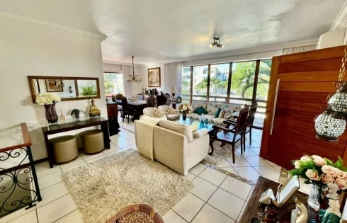 Casa 3 Quartos com 1 Suíte e 240m² - Carvoeira - Foto 6