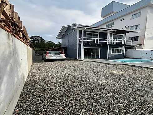 Casa 05 Dormitórios no Gravatá - Navegantes - Casa em Gravatá, Navegantes - Foto 1