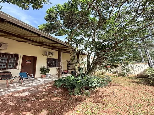 Casa Averbada a Venda - Bairro Armação Penha - Casa em Armação, Penha - Foto 2