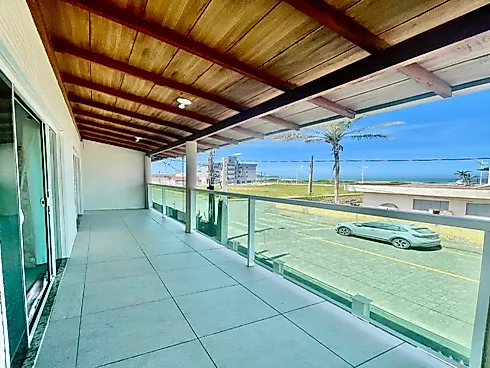 Sobrado 03 Dormitórios Quadra Mar - Meia Praia/Navegantes - R$845.000,00 - Sobrado geminado em Meia Praia, Navegantes - Foto 2