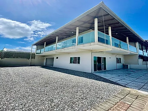 Sobrado 03 Dormitórios Quadra Mar - Meia Praia/Navegantes - R$845.000,00 - Sobrado geminado em Meia Praia, Navegantes - Foto 1