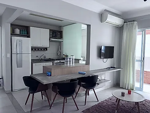Apartamento em Boqueirão, Santos
