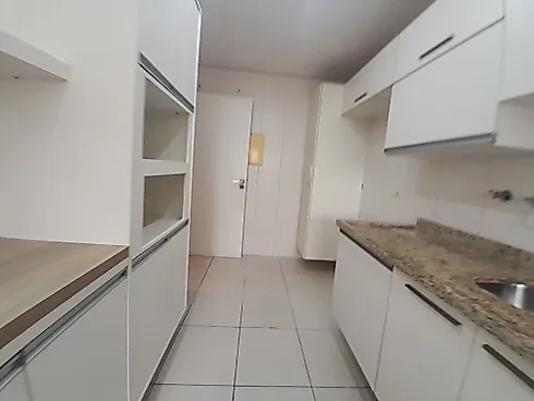 Apartamento em Boqueirão, Santos