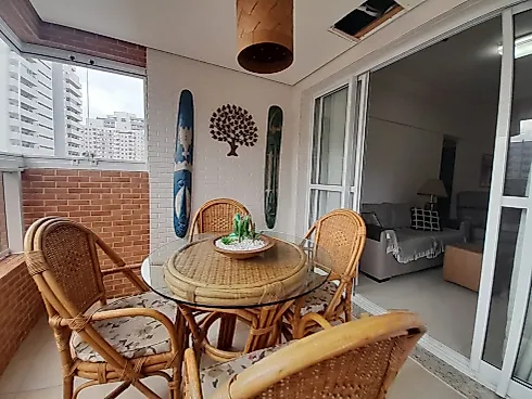 Apartamento em Boqueirão, Santos