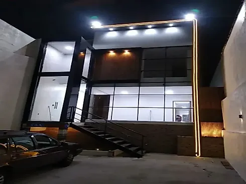 Prédio em Frente ao T1: Ponto Comercial Moderno com Estacionamento na Constantino Nery - Prédio em Centro, Manaus - Foto 3