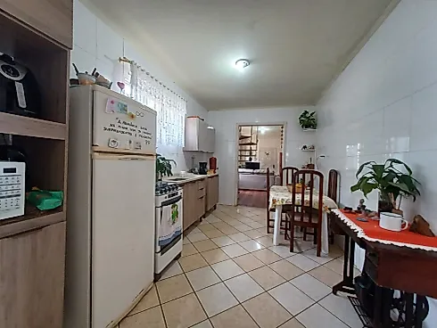Casa  3 Dormitórios no Centro - Casa em Centro, Guaiba - Foto 2