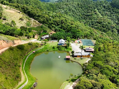 Sítio em Fazenda do Sacramento, Águas Mornas