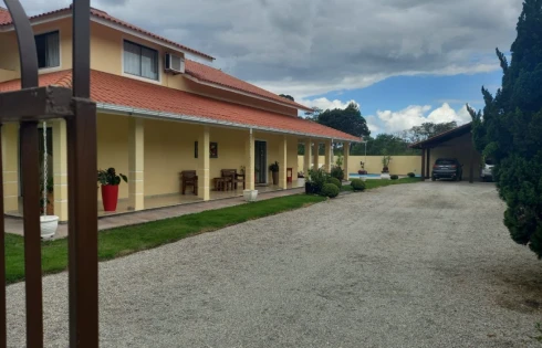 Casa em Sul do Rio, Santo Amaro da Imperatriz