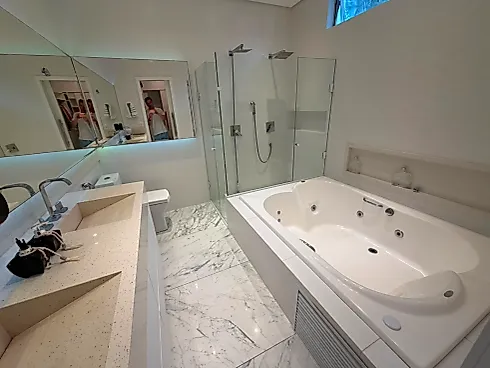Exclusividade e Sofisticação no Condomínio Quinta dos Guimarães - Foto 16
