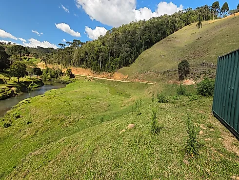 Propriedade Exclusiva de 4 Hectares em Rancho Queimado (SC) | Riacho, Cachoeira Privativa e Alto Potencial Turístico - Foto 4
