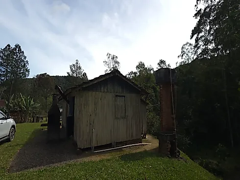 Área Rural de 7,8 Hectares com Pastagem, Reflorestamento e Recursos Hídricos – São Bonifácio/SC - Foto 17