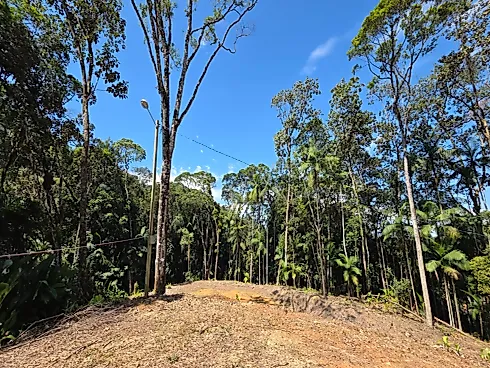 Sítio em Santa Isabel, Aguas Mornas