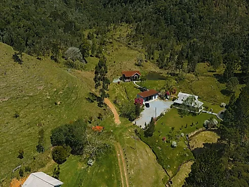 Sítio dos Sonhos em Rancho Queimado - SC, Rico em Água! - Foto 39