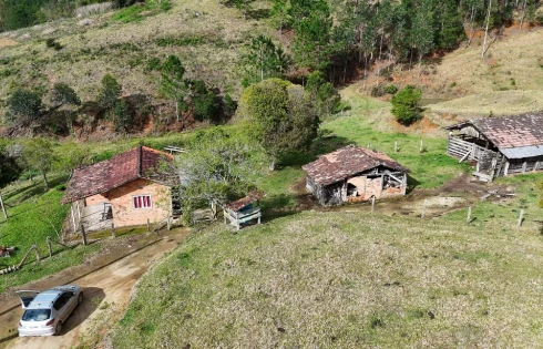 Sítio em Rio do Poncho, São Bonifácio