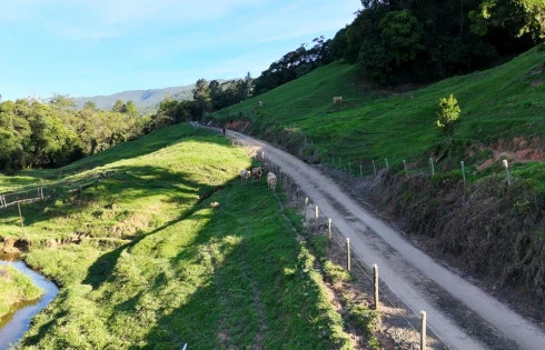 Sítio em Vargem Grande, Águas Mornas