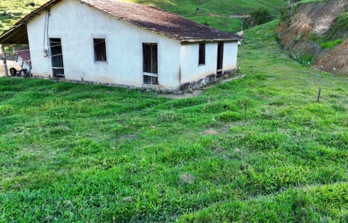 Sítio em Vargem Grande, Águas Mornas