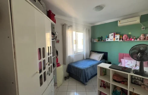 Apartamento em Aririú, Palhoça