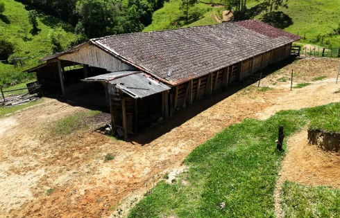 Sítio em Povoamento, Anitápolis