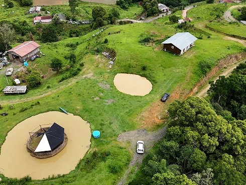 Sítio em Mato Francês, Rancho Queimado