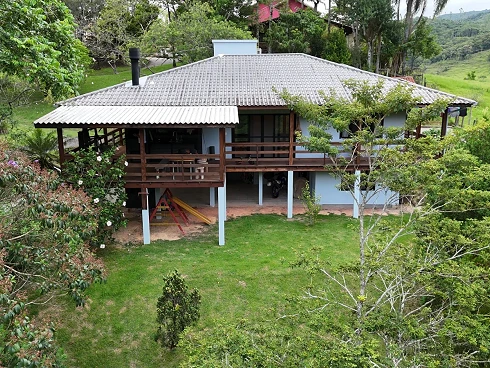 Casa com 3 quartos em , 