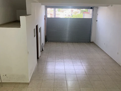 Loja térrea em Parque Cidade Jardim Ii, Jundiaí