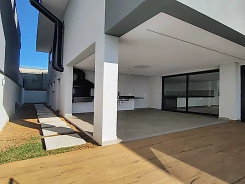 Casa em condomínio em Jardim Tereza Cristina, Jundiaí