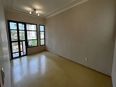 Apartamento com 3 Dormitórios no Anhangabaú
